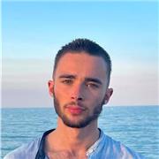 Etudiant donne des cours de soutien pour tout niveau jusqu'au lycée